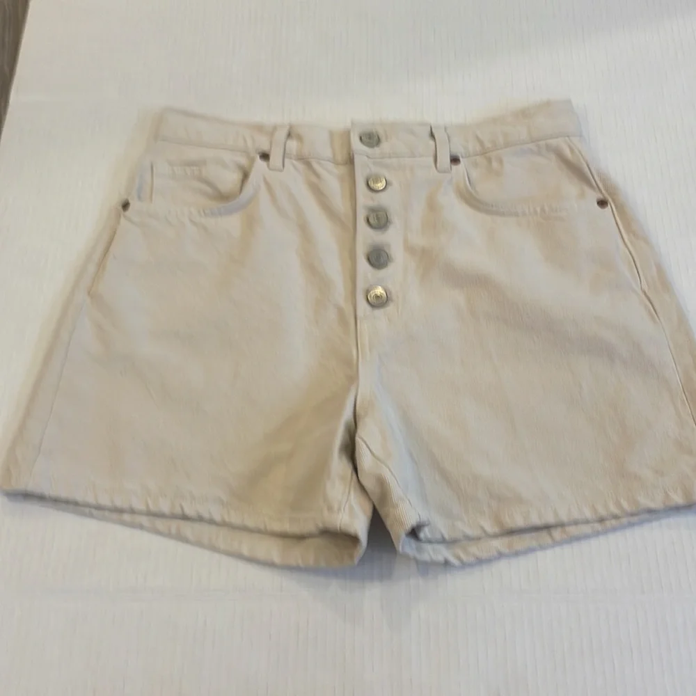 NWOT REFORMATION AMY BUTTON FLY HIGH RISE JEAN DENIM SHORTS BONE WASH Size 29 - Picture 15 of 15